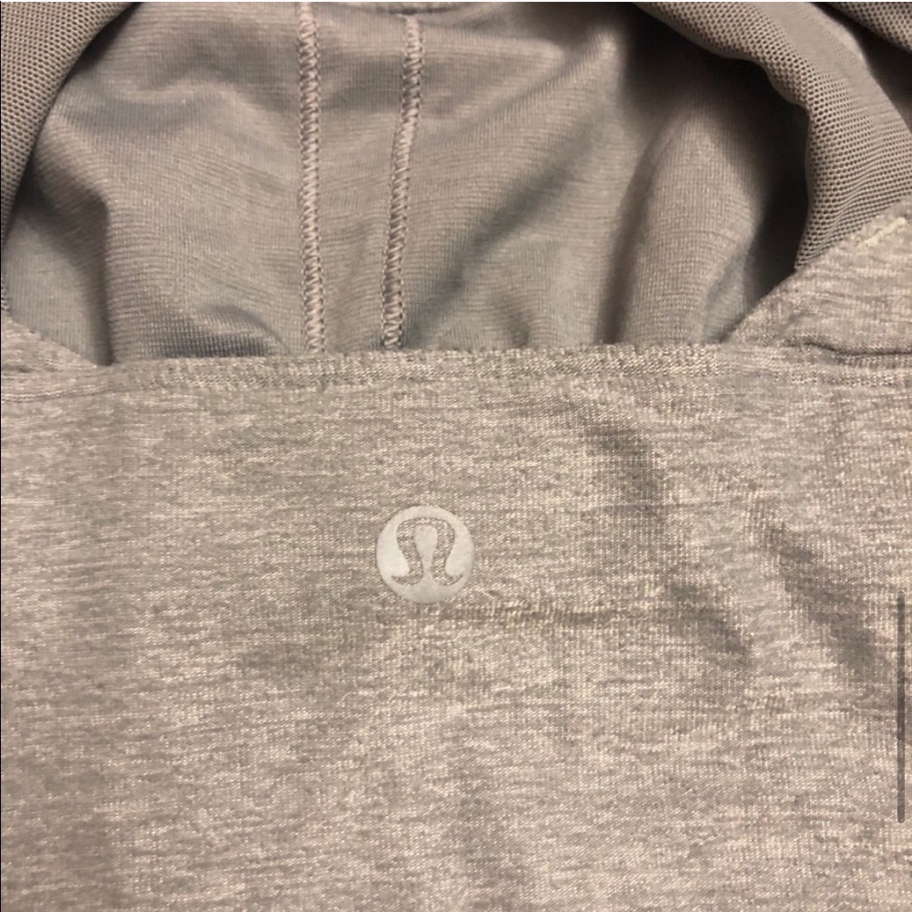 Lululemon Tank 🍋 - Picture 5 of 13